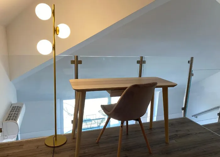 Lägenhet Rooftop Eger